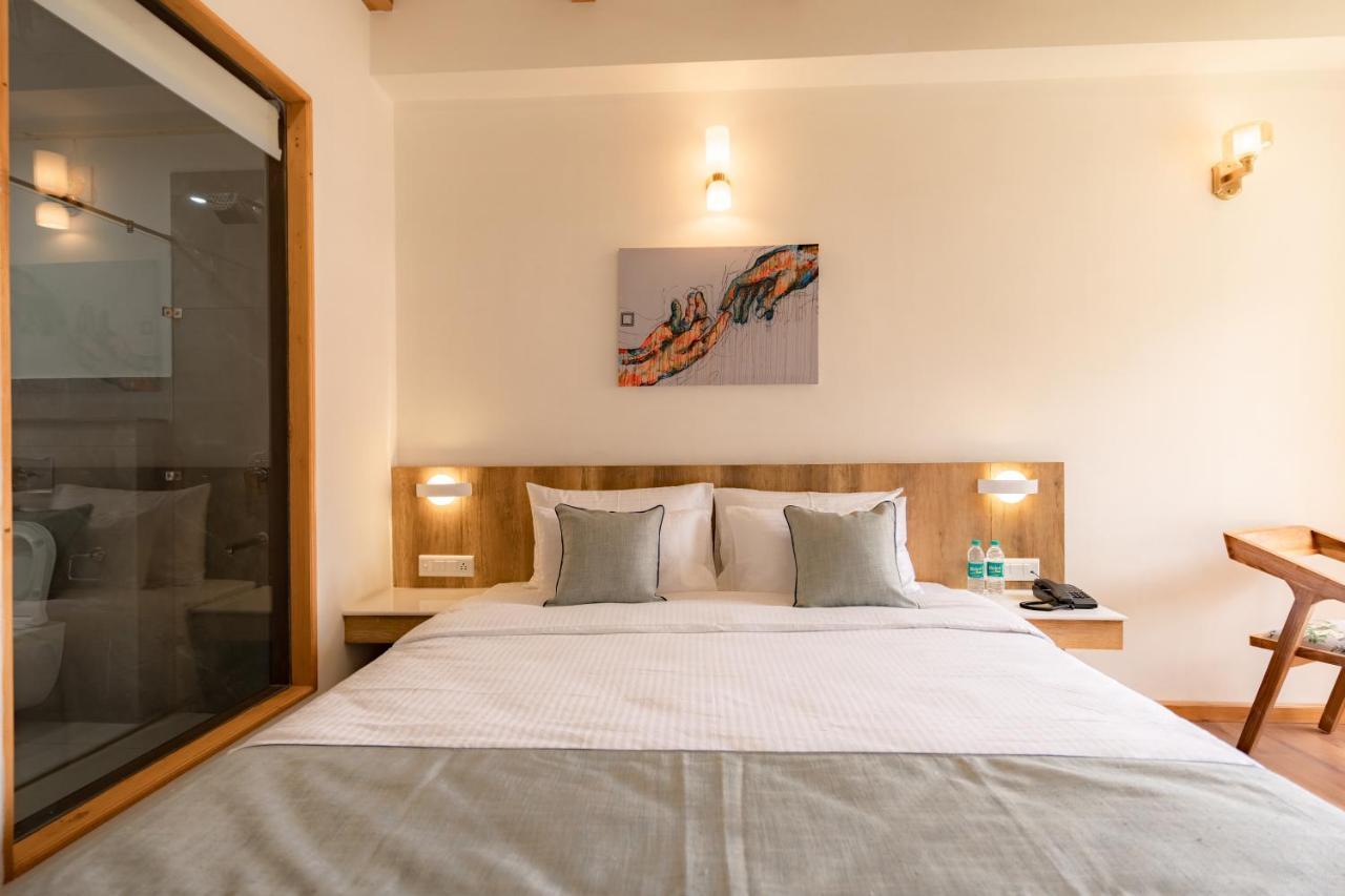 Yaato Retreat Hotel Manāli Екстериор снимка